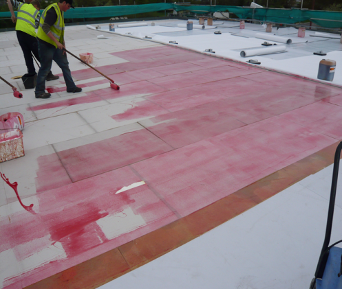 low foam adhesive for roofing membranes